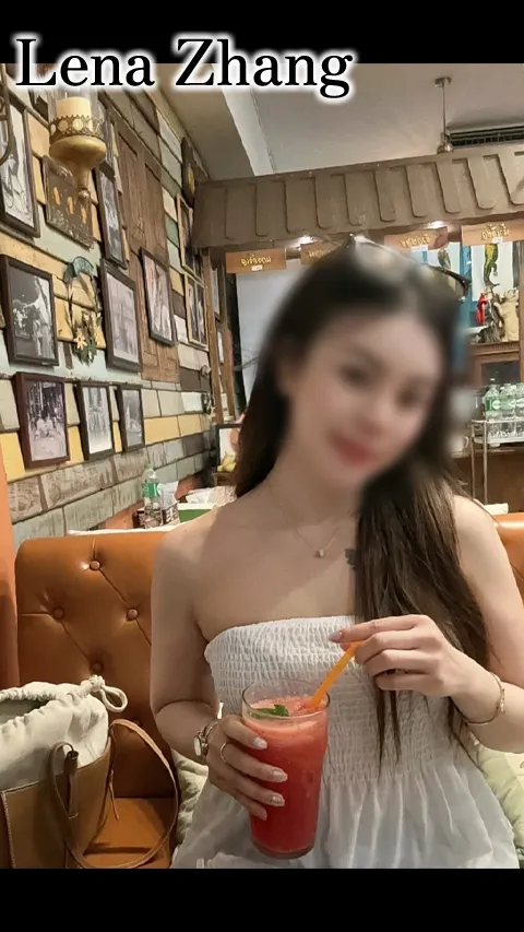 スタッフ
